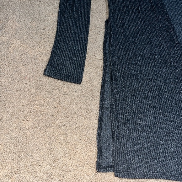 Joah Brown Luna Side Slit Ribbed Cardigan Marble Hacci Heathered Black S/M - Picture 5 of 7